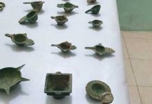 علماء الآثار يكتشفون لعبة لوح حجرية عمرها 4000 عام