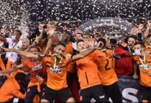 نهضة بركان يُبقي كأس الاتحاد الإفريقي مغربياً بركلات الترجيح