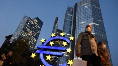 المركزي الأوروبي قد يرفع الفائدة للمرة الأولى منذ عقد