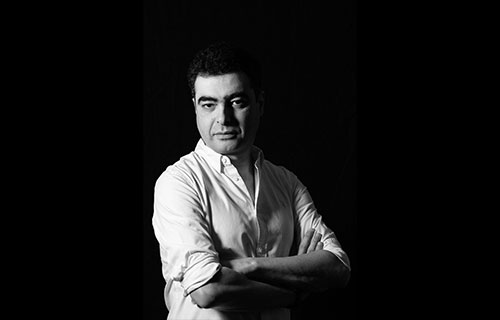 هشام نزيه موسيقي مصري يصل للعالمية: من "موكب المومياوات" المبهر إلى هوليوود