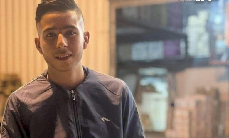 استشهاد فتى فلسطيني متأثراً برصاص قوات الاحتلال قرب رام الله