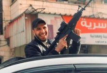 أصيب بثلاث رصاصات.. الأسير محمود الدبعي مضرب عن الطعام بسبب التعذيب والإهمال الطبي 