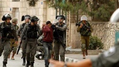 الاحتلال يعتقل 7 فلسطينيين من رام الله والبيرة