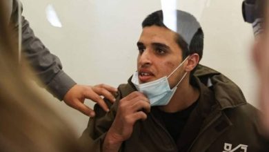 الاحتلال ينقل الأسير أحمد مناصرة إلى مستشفى سجن الرملة