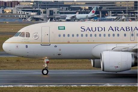 الطيران المدني السعودي تصدر تعميما حول ماء زمزم