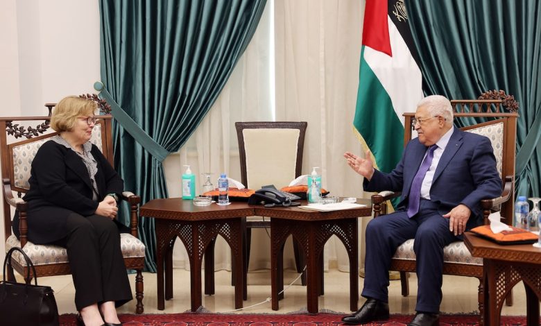 تفاصيل اجتماع الرئيس عباس مع الوفد الأميركي برئاسة باربرا ليف