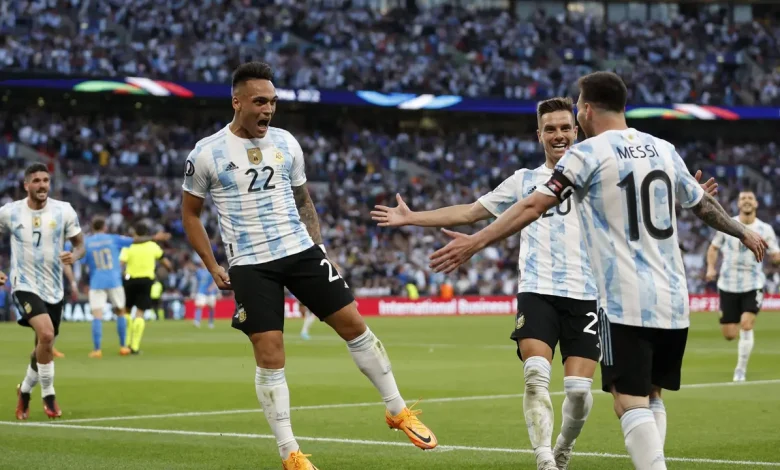 منتخب الأرجنتين يفوز بكأس الفايناليسما ثانية بعد فوزه على إيطاليا بثلاثية (+صور)