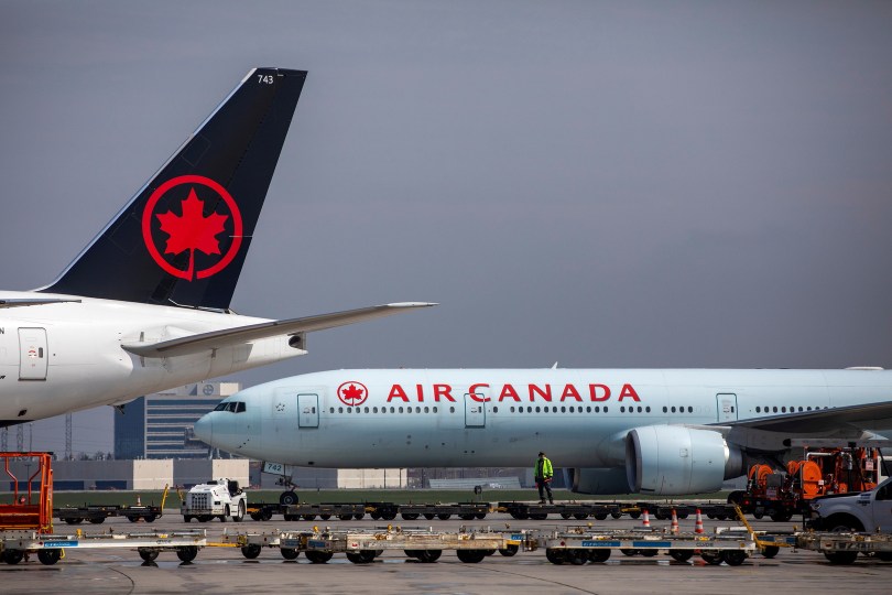 وزارة النقل الأمريكية تسعى لفرض غرامة على "طيران كندا" بسبب الرحلات التي  تأثرت بكورونا  RT Arabic