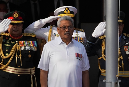 الرئيس السريلانكي يغادر البلاد على متن طائرة عسكرية متّجهاً إلى المالديف