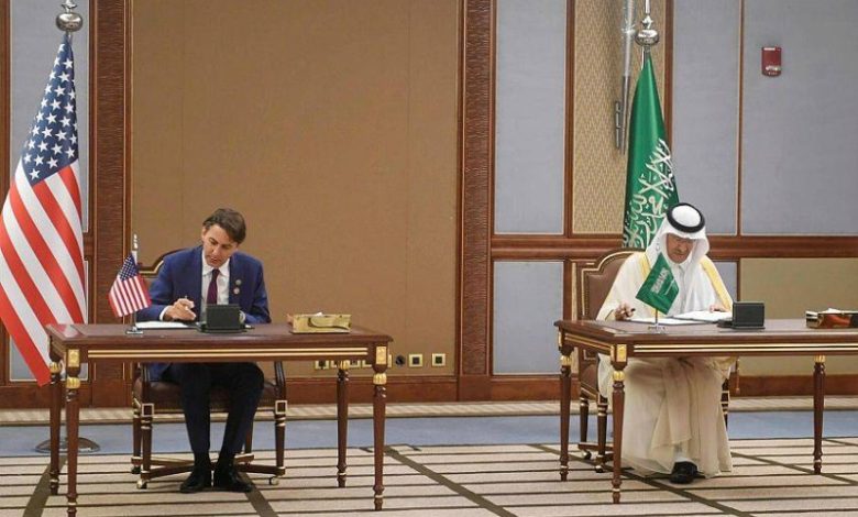 السعودية وأمريكا توقعان 18 اتفاقية ومذكرات تعاون في 5 مجالات - أخبار السعودية
