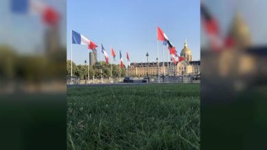 باريس تتزين بأعلام الإمارات احتفاءً بزيارة رئيس الدولة لفرنسا بعد غد