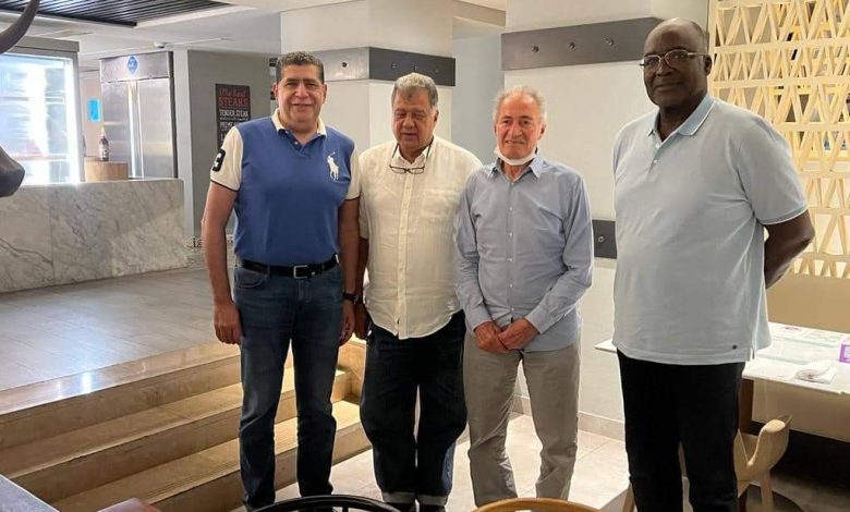 حسن مصطفى يصل القاهرة ويتابع اخر استعدادات انطلاق بطولة افريقيا لكرة اليد