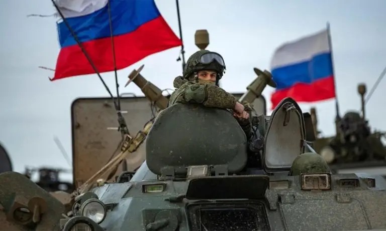 روسيا تعلن استهداف «قطار عسكري» يحمل مئات الجنود الأوكرانيين