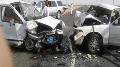 إصابة 9 أشخاص في حادث تصادم سيارتين بأسوان