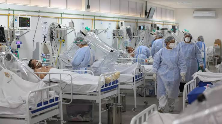 انخفاض عدد أسرة المستشفيات الأمريكية لمرضى كورونا إلى 43 ألفا و373 سريرا