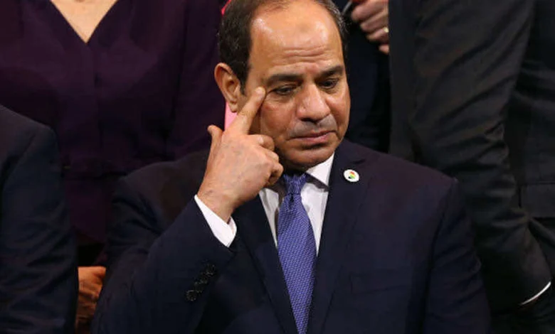 تعديل حكومي في مصر يعصف بـ 13 وزيرا باستثناء الدفاع والداخلية والخارجية
