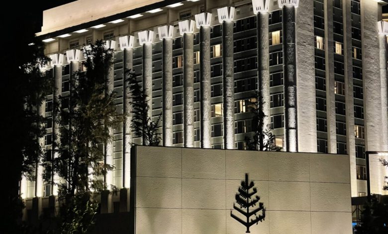 فندق فورسيزونز عمان يحصد جائزة ترافيل آند ليجر للعام 2022