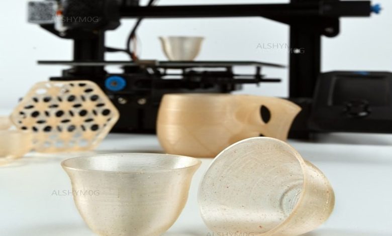 مركز ُراء يطبع فنجان قهوة بواسطة طابعة ثلاثية الأبعاد