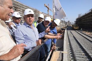 وزير النقل: الرئيس وجه بإنشاء جراج متعدد الطوابق لمنع الأزمة المرورية بمحطة بشتيل