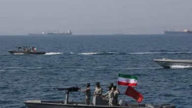 الحرس الثوري الإيراني يحتجز سفينة أجنبية في الخليج