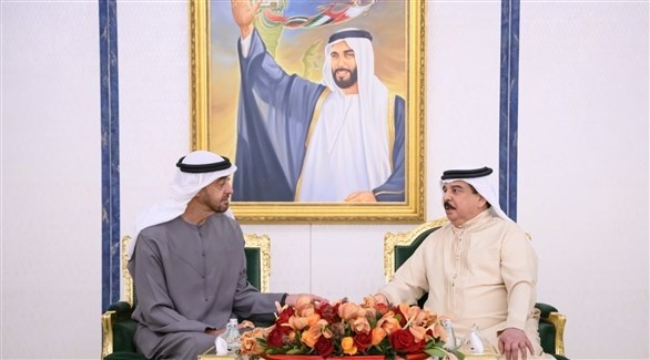 رئيس الدولة يلتقي ملك البحرين ويبحثان العلاقات والمستجدات الإقليمية