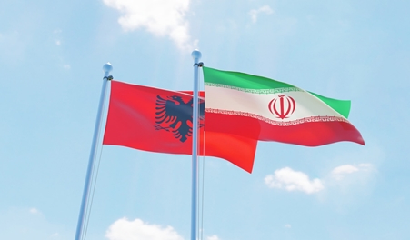 ألبانيا تطرد السفير الإيراني وتقطع العلاقات الدبلوماسية مع طهران