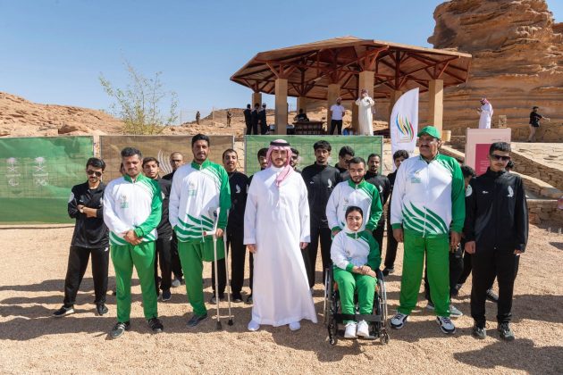 أمير منطقة الجوف يتسلّم شعلة دورة الألعاب السعودية 2022