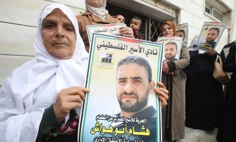 إسرائيل تعيد اعتقال فلسطيني أضرب عن الطعام مدة 141 يوما قبل اطلاق سراحه  تقارير