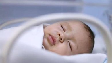 إعادة الطفلة الناجية من عمارة اللويبدة ملاك الى المستشفى