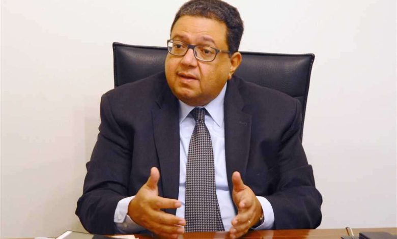 زياد بهاء الدين: قرار البنك المركزي بتثبيت سعر الفائدة صائب ويدير الأزمة بحنكة