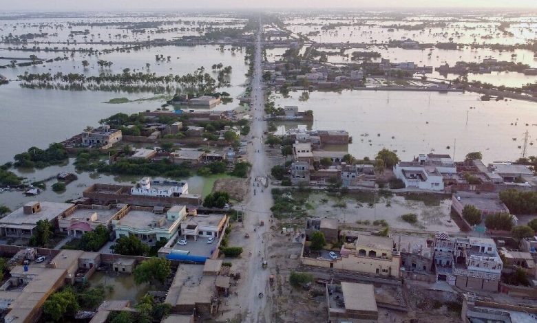 فيضانات باكستان تحيي الجدل حول المساعدة المخصصة لمواجهة تغير المناخ
