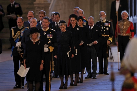 نصف سكان العالم يتابعون جنازة الملكة إليزابيث الثانية