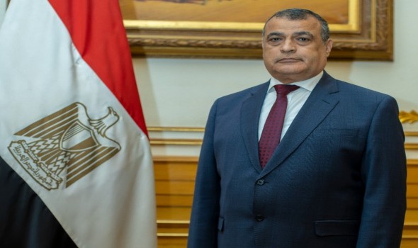 وزير الإنتاج الحربي يبحث مع سفير مصر بكينيا تعزيز التعاون