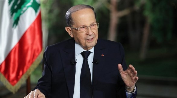 الرئيس اللبناني يحذر من "فوضى دستورية" قبل يوم من مغادرة منصبه