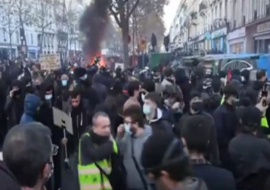 إصابة أكثر من 60 شخصا في مظاهرة ضد بناء خزان مياه بفرنسا