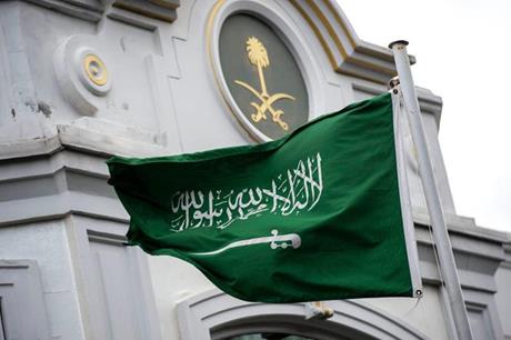 السعودية.. الديوان الملكي يوضح حول الحالة الصحية لولي العهد محمد بن سلمان