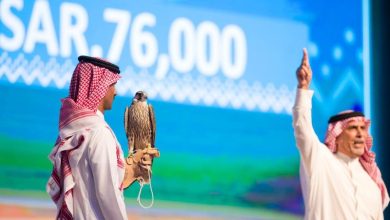 بيع صقرين بـ ١١٦ ألف ريال في الليلة الخامسة لمزاد نادي الصقور السعودي - أخبار السعودية