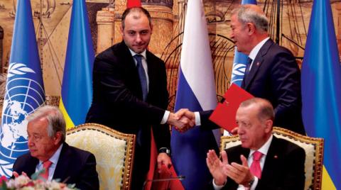 تصاعد الضغوط على روسيا للعودة إلى «اتفاق الحبوب»