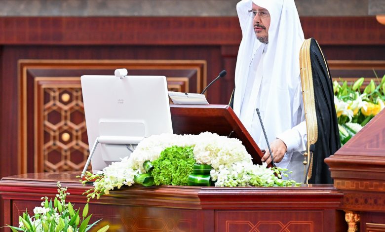 رئيس الشورى: مضامين خطاب خادم الحرمين تُحمّل المجلس مسؤولية كبيرة للعمل بشكلٍ أكبر