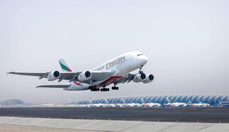 سكاي واردز طيران الإمارات يقدم عروضًا بآلاف الأميال في موسم العطلات