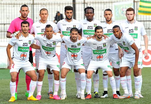 شبيبة الساورة يعلن رحيل مدربه الجديد بعد توديع كأس الجزائر