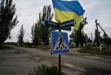 كييف تواصل تقدمها... وموسكو تتعهد «استعادة خسائرها»