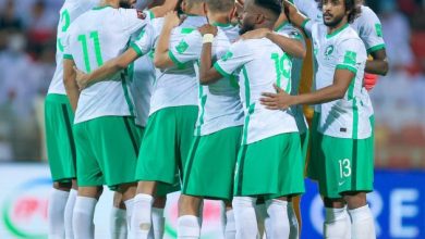 منتخب السعودية يخسر لاعبه في كأس العالم بسبب الرباط الصليبي
