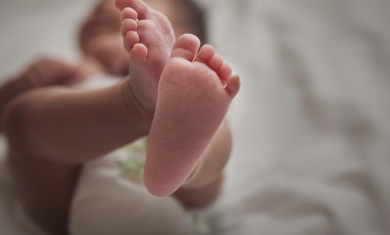 ولادة طفلة بذيل يبلغ طوله 6 سم «مغطى بالشعر والجلد» - أخبار السعودية