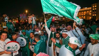 الجماهير السعودية تشارك في مسيرة بسوق واقف تشجيعاً للصقور الخضر - أخبار السعودية