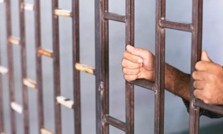 جنايات سوهاج: معاقبة عامل بالسجن المشدد 15 عاما لاتهامه بقتل شخص في المراغة