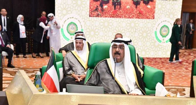 سمو ولي العهد يترأس وفد الكويت بالجلسة الافتتاحية لمؤتمر مجلس جامعة الدول العربية على مستوى قمة الجزائر