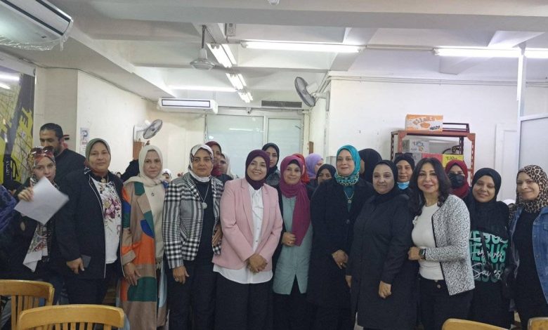 قضايا المرأة وتمكينها اقتصاديا في ندوة للتوعية بقوى عاملة بورسعيد
