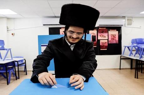 وسائل إعلام إسرائيلية تشير لفوز معسكر نتنياهو في انتخابات الكنيست