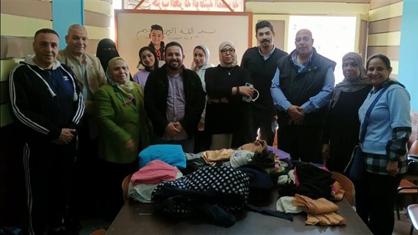 أمانة حزب الحركة الوطنية المصرية بالمقطم تنظم معرضاً خيرياً لتوزيع الملابس بالمجان